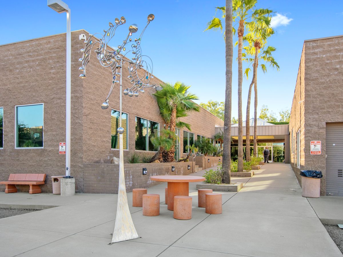 Outdoor seating in the courtyard