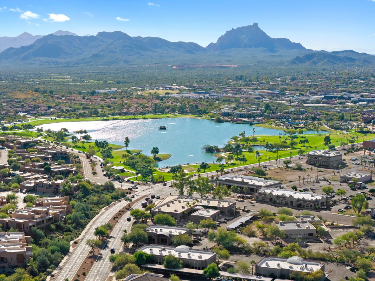 Fountain Hills, Fountain Park and the lake from above the property